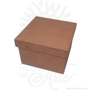 Caja regalo con tapa en MDF de 15 X 15 X 10 cm para personalizar. Práctica caja para decorar y regalar, perfecta para los amantes de las manualidades. Esta caja de madera MDF es realmente original mantendrá sus recuerdos por muchos años. No ocupa mucho espacio y será una decoración de su hogar. La caja de madera perfeccionará el regalo para la boda, el aniversario, el día de San Valentín u otros eventos. La puede encontrar también como caja en MDF, caja decorativa , caja decorativa en madera MDF o caja con tapa. Caja regalo con tapa en MDF de 15 X 15 X 10 cm Material: Madera MDF de alta calidad. Color: Descripción en foto Tamaño 15 x 15 x 10 cm Dimensión interior:14,4 x 14,4 x 10 cm Vendido y enviado por: Trazos de Arte. Envío rápido y seguro. Fecha estimada de entrega: De 5 a 7 días (en Bogotá, Medellín, Cali), al resto del  país de 7 a 14 días. Personalización Realice un pedido personalizado, podemos agregar lo que desee, como nombre, fecha, frase, logotipo, imagen o empaque regalo. Ofrecemos: Grabado por láser, grabado CNC Router, sublimado o papel adhesivo, el precio varía según el tipo de personalización que desee, encontrara más información en Servicios en nuestro menú secundario. Si desea cotizar o tiene preguntas presione el botón Cotizar personalización con gusto las responderemos.