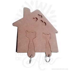 Portallaves gatos pareja crudo proyecto en madera MDF, perfecto como decoración. Es un excelente producto para los amantes de las manualidades. Este es un maravilloso regalo empresarial o para amigos y familiares. El portallaves artesanal está hecho de Madera MDF. Está decorado con una palabra que nos agrada. El artículo se entrega sin pintar, desarrolla la destreza manual. Está equipado con ganchos también en madera MDF. El portallaves de madera para la sala de entrar es un buen regalo para recién casados para el estreno del piso. También los puedes encontrar como llaveros de madera, portallaves de madera, portallaves artesanales, colgador de llaves, portallaves de pared, porta llaves o colgadores de pared,  Tenga en cuenta que la madera es un material único, por lo que cuándo lo reciba será similar, no exactamente al de la foto. Portallaves gatos pareja crudo proyecto en madera MDF Tamaño 21 × 21 × 1 cm. Hecho en MDF de alta calidad de 3 mm. Color: Descripción en foto. Vendido y enviado por: Trazos de Arte. Envió rápido y seguro. Personalización Realice un pedido personalizado, podemos agregar lo que desee, como nombre, fecha, frase, logotipo, imagen o empaque regalo. Ofrecemos: Grabado por láser, grabado CNC Router, sublimado o papel adhesivo, el precio varía según el tipo de personalización que desee, encontrara más información en Servicios en nuestro menú secundario. Si desea cotizar o tiene preguntas presione el botón Cotizar personalización con gusto las responderemos.