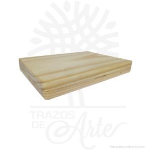 Caja estuche fotógrafo de 22 x 16 x 3 cm en madera de pino con tapa ajuste en crudo, para personalizar, viene con hermosas texturas de vetas naturales y un aroma de madera natural. Perfecto para entregar fotos de boda u otras eventos. Fabricamos cajas de madera para los que buscan presentar su trabajo de una manera exclusiva y creativa. Las cajas están hechas a mano en maderas nobles de alta calidad y están personalizadas y grabadas con logotipos o texto a su elección, tanto en láser como a todo color impresión en solido. Esta caja de fotos de madera es realmente original  y mantendrá en sus recuerdos por muchos años. Puede utilizarlas para entregar reportajes y fotografía de bodas, comuniones, bebes, niños, para celebraciones y eventos. También puede adquirir una unidad de pendrive USB de madera de  8Gb o 16 Gb  que también se puede personalizar para que coincida con su marca. Si usted está buscando diferenciarse por encima del resto de la competencia, la inversión en estas cajas sin duda hará que sus clientes se sientan especiales. No ocupa mucho espacio y será una decoración de su hogar. Nuestra caja de fotos de madera es la mejor solución para fotógrafos de bodas. La caja de madera de la foto perfeccionará el regalo para la boda, el aniversario, el día de San Valentín u otros eventos. Caja estuche fotógrafo de 22 x 16 x 3 cm en madera de pino con tapa ajuste en crudo Material: Madera de Pino Crudo Color: Descripción en foto Tamaño: 22 x 16 x 3 cm El precio no incluye personalización, ni tampoco pendrive USB.(Se venden por separado) Fecha estimada de entrega: De 5 a  6 días hábiles (en Bogotá, Medellín, Cali), al resto del  país de 7 a 14 días. Recuerda que el tiempo de entrega comienza a partir del momento en que tu pago sea confirmado. Todos los productos son entregados al domicilio que informaste al realizar la compra. Vendido y enviado por: Trazos de Arte. Envió rápido y seguro. Personalización Realice un pedido personalizado, podemos agregar lo que desee, como nombre, fecha, frase, logotipo, imagen o empaque regalo. Ofrecemos: Grabado por láser, grabado CNC Router, sublimado o papel adhesivo, el precio varía según el tipo de personalización que desee, encontrara más información en Servicios en nuestro menú secundario. Si desea cotizar o tiene preguntas presione el botón Cotizar personalización con gusto las responderemos. ¿Cómo comprar? Selecciona tu producto. Si tienes alguna duda por favor escríbenos. Haz clic en el botón de compra y la cantidad que deseas. Ingresa los datos de facturación y entrega. Realiza el pago de tu pedido. Recibe el pedido en tu domicilio. En nuestra plataforma encontrarás el método de pago que más se ajusta a tu necesidad.