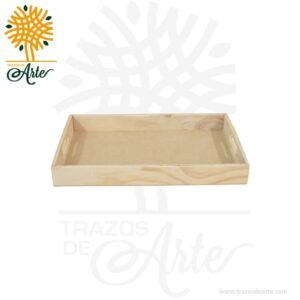 Bandeja en madera de 30 x 20 x 7 cm, diseñada para añadir un toque de elegancia a tus desayunos sorpresa y anchetas especiales. Esta bandeja es la compañera ideal para crear momentos inolvidables. Su construcción en madera triplex de pino asegura una durabilidad excepcional y un aspecto sofisticado. Equipada con asas ergonómicas, transportarla será cómodo y práctico. Además, su diseño versátil y personalizable permite que se convierta en una verdadera pieza de arte única en su tipo. Ya sea como un regalo impresionante para bodas, aniversarios o eventos especiales como el Día de San Valentín, o como un elemento decorativo que realce la belleza de tu hogar, esta bandeja en madera triplex es un verdadero tesoro. Su popularidad en nichos de mercado específicos habla de su calidad y de la lealtad de sus compradores.