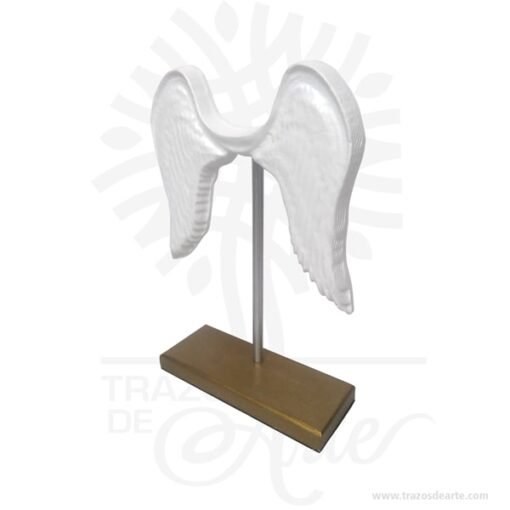 Alas de ángel en madera de pino