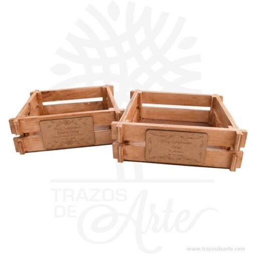 Canasta en triplex de pino de 20 x 20 x 7 cm