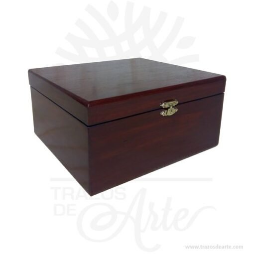 Caja elegante de madera de pino