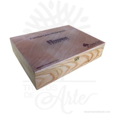 Caja estuche con cierre de 35 x 27 x 8 cm