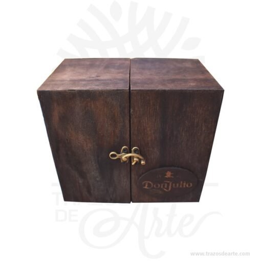 Caja para vino o licor en madera