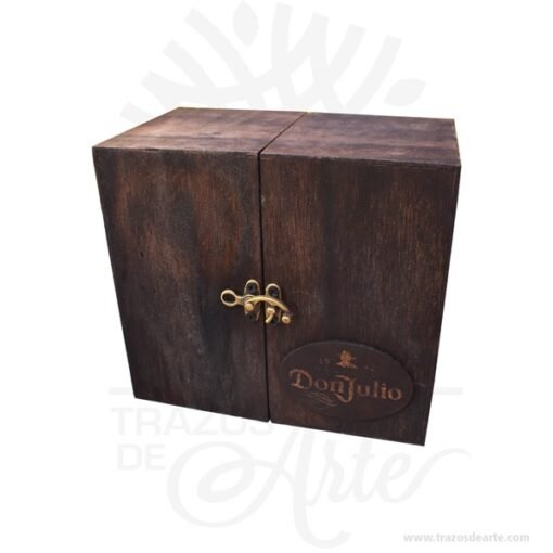 Caja para vino o licor en madera