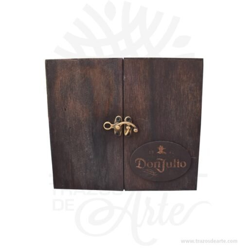 Caja para vino o licor en madera