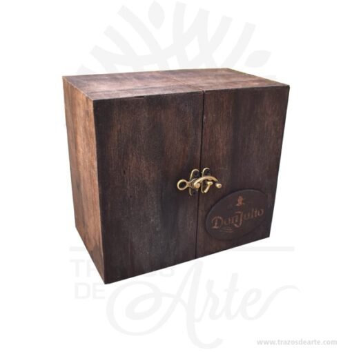 Caja para vino o licor en madera