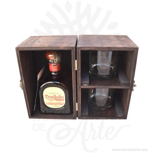 Caja para vino o licor en madera