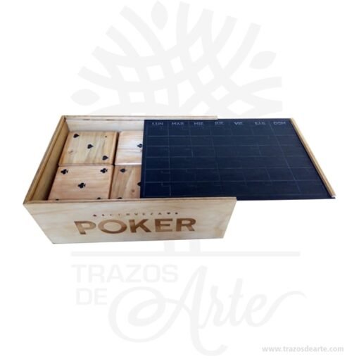 Dados gigantes en pino
