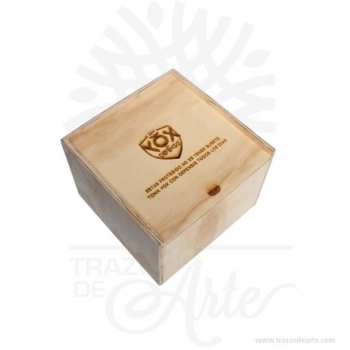 Caja en madera  de 16 x 16 x 12 cm