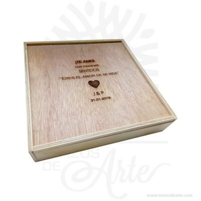 Caja de madera fotógrafo 23 X 23 X 5 cm