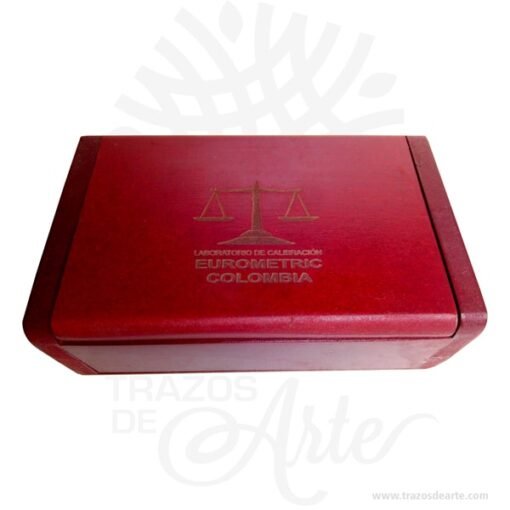 Caja estuche dulces de 15,5 X 9,5  X 5 cm pintada