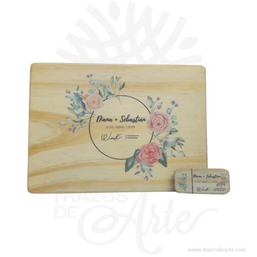 Caja para fotos en madera con pendrive USB personalizado