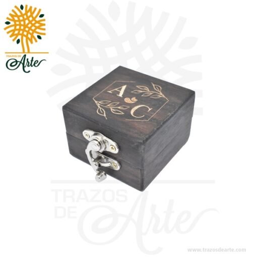 Caja para anillo en madera