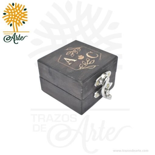 Caja para anillo en madera