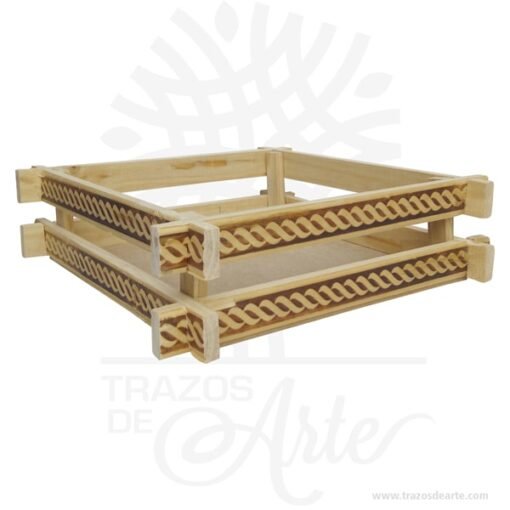 Canasto labrado 22 x 22 x 7 cm en crudo