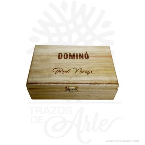 Dominó con caja estuche personalizada en guayacán