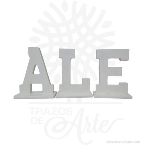 Letras y nombres en MDF de 9 mm de espesor de 10 x 7 cm con base