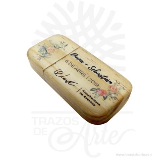 USB en madera de pino 8 gb para personalizar